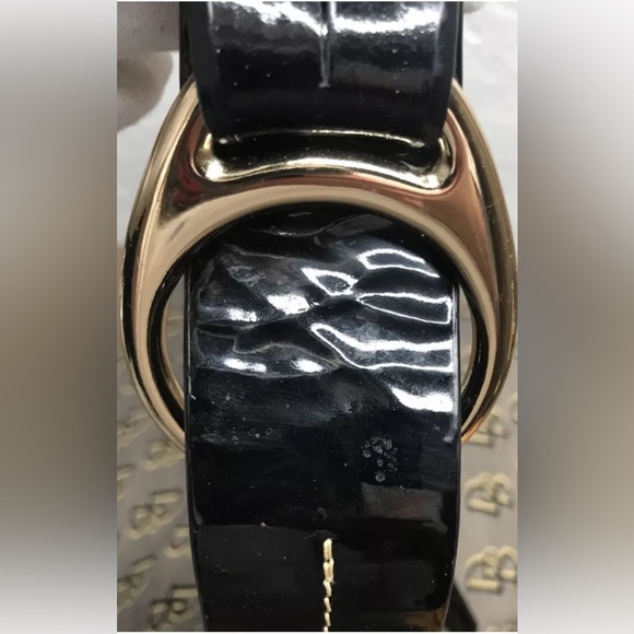 Dooney & Bourke Hobo Purse Bag Beige & Black Canvas Shoulder Bag - Picture 4 of 16